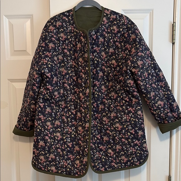 Sezane Feral Jacket, Reversible, Olive Green & Floral Quilted Jacket - Picture 9 of 9
